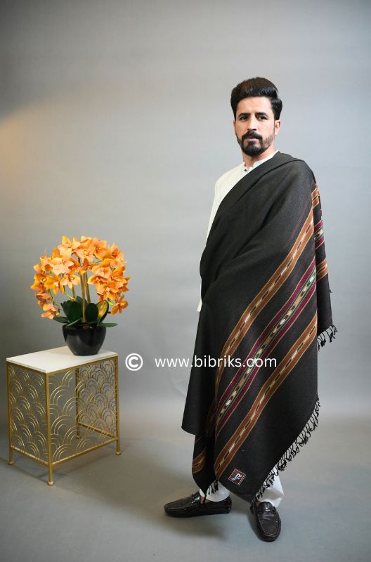 black three boarder wool shawl