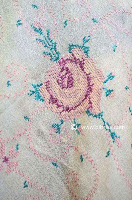Luxury Handloom Cross-Stitch Wool Shawl – Floral Border & Net Embroidery | 300g | Handmade in Swat