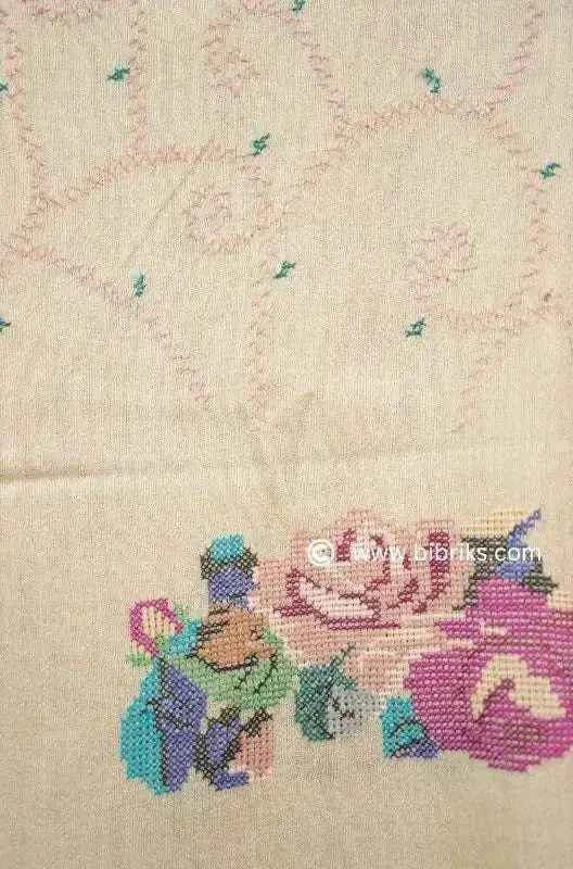 Luxury Handloom Cross-Stitch Wool Shawl – Floral Border & Net Embroidery | 300g | Handmade in Swat