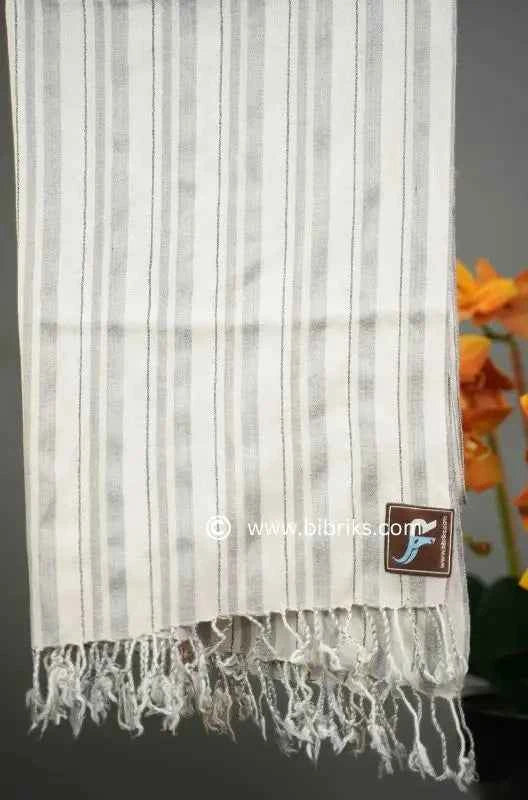 Handmade Light Cream Short Scarf with Grey Line Design – Elegant & Minimalist