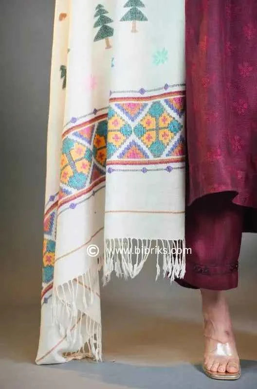 Exhibition-Quality Patti Shawl – Handwoven Masterpiece from Swat | Scenic & Heart Motif | 310g